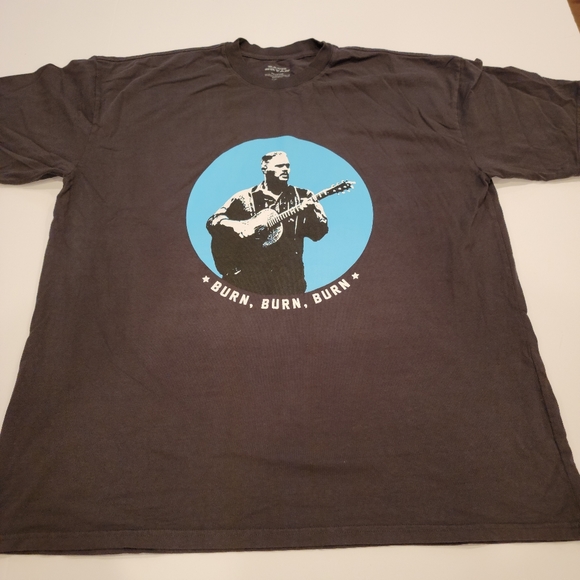 Zach Bryan Official Tour Merch Graphic Tee Size Large NEW! BURN BURN … - Picture 3 of 9